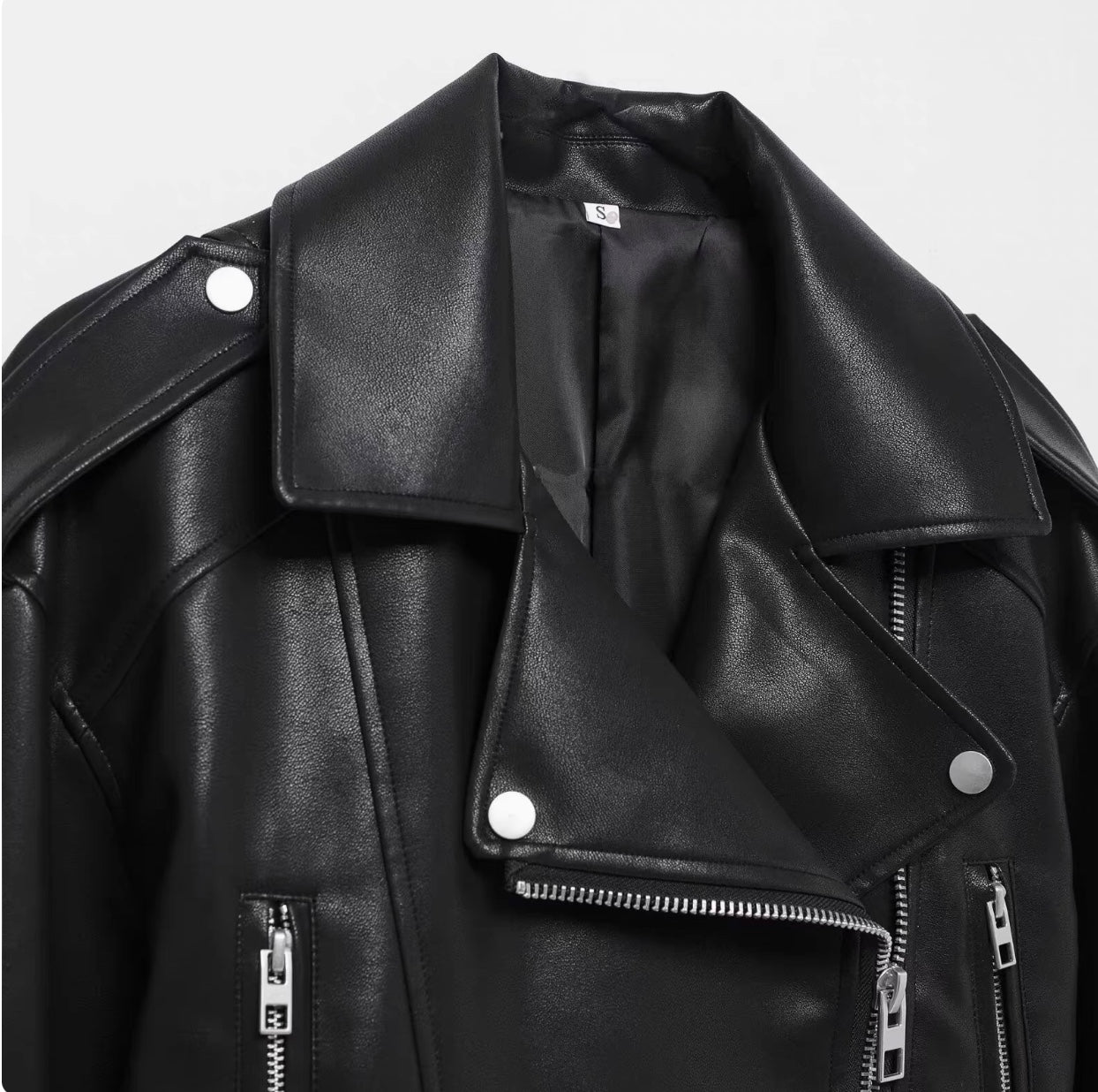 Stylische Lederjacke für Frauen