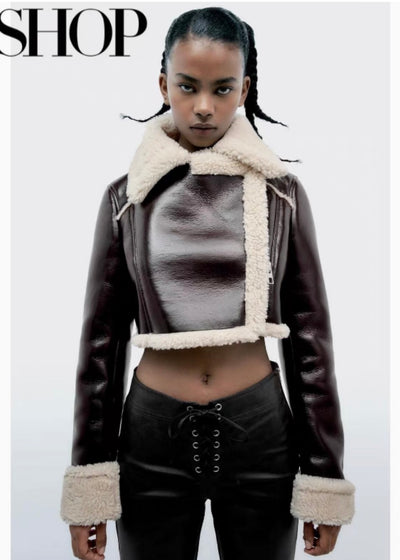 Stylische Cropped Bikerjacke aus Kunstleder für Frauen