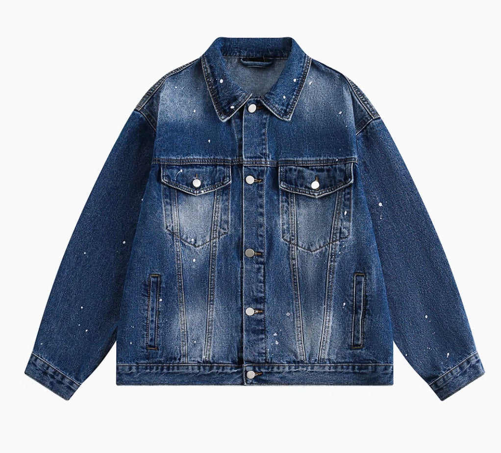 Jeansjacke mit Farbspritzen