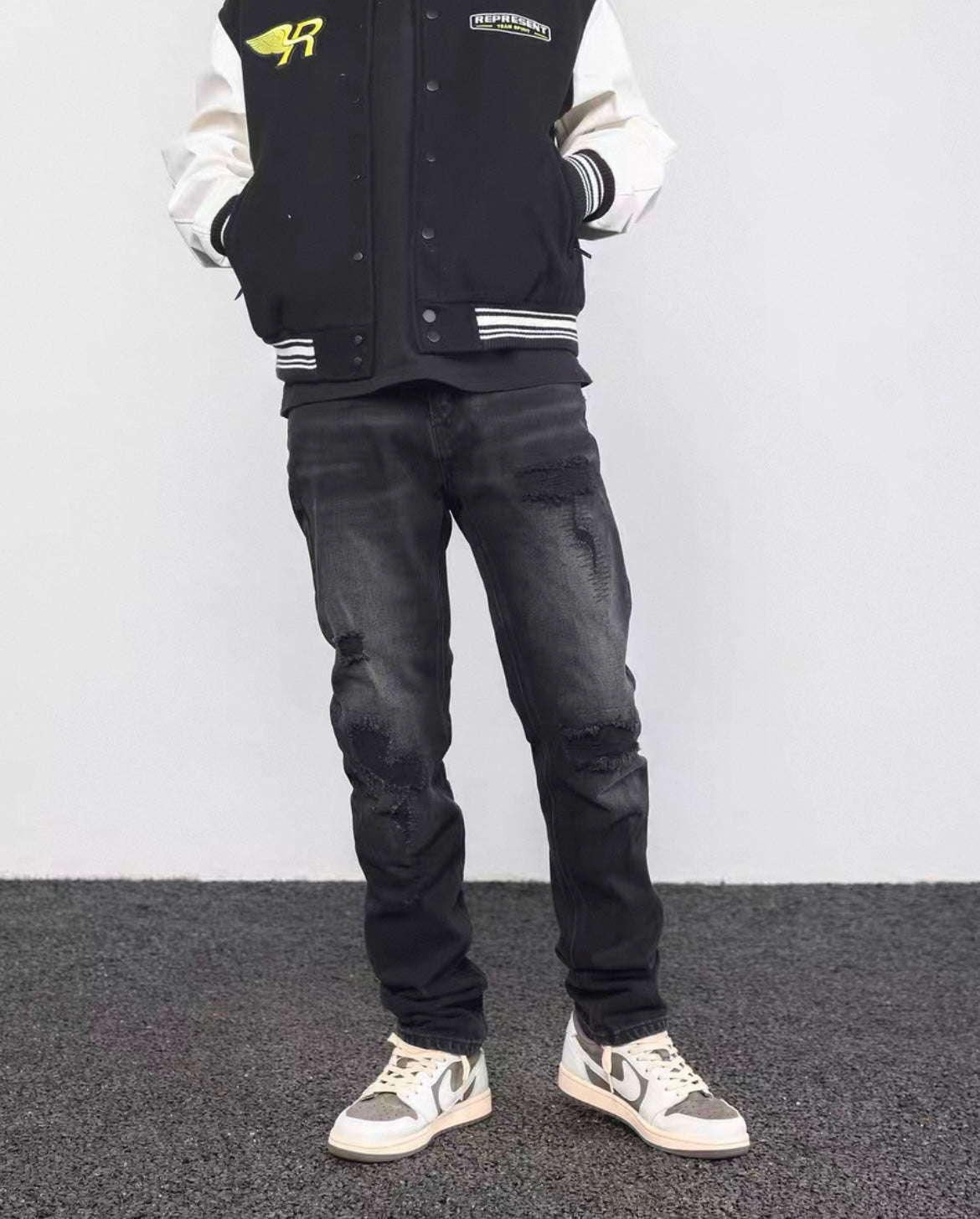 Regular Fit Jeans mit Rissen für Herren