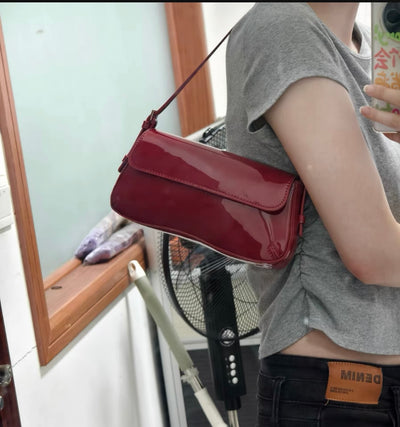 Stylische Lack-Leder Handtasche für Frauen
