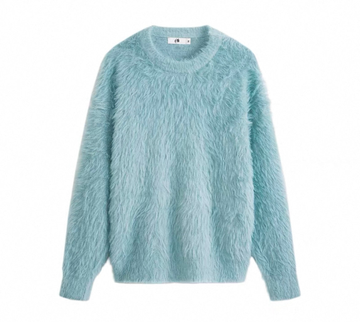 Einfarbiger Strickpullover mit weichem Fell