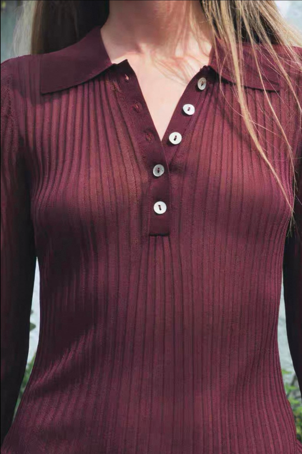 Dünner Strickpullover mit Polo Kragen für Frauen